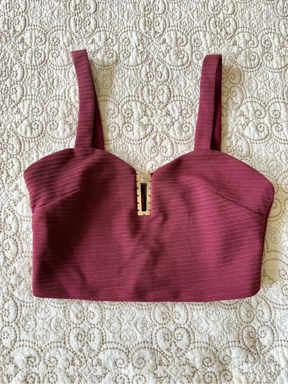 Y2K mauve pink ribbed corset crop top w/ gold front detail✨